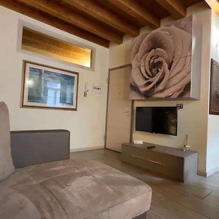 Apartmán Medioevo I - A Due Passi Dal Duomo Como